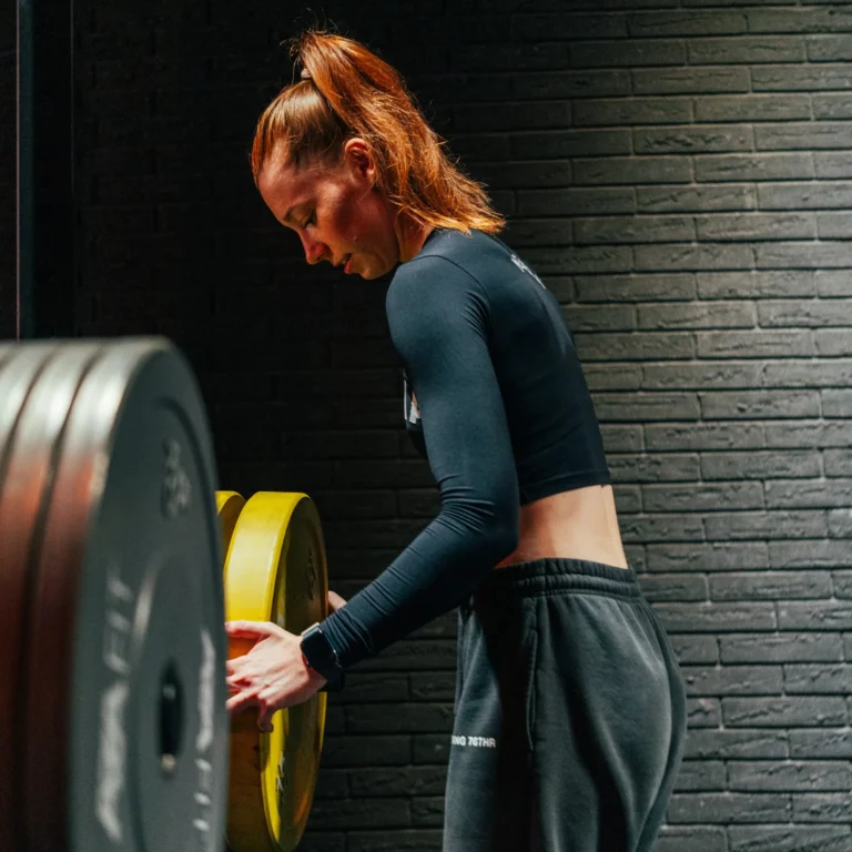 Exercice polyarticulaire : tout savoir pour optimiser vos cours